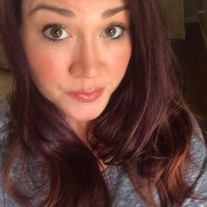 Meet your Posher, Felicia